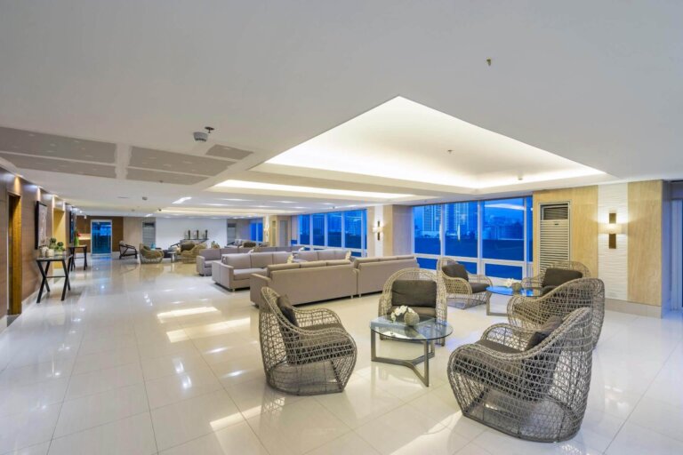 Breeze-Residences-Lounge-Area_Actual-Photo